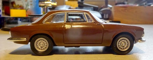 Modellauto solido alfa romeo - solido,