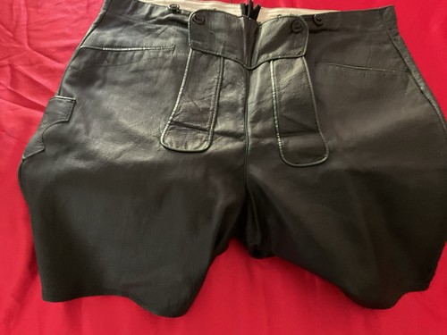 Neue kurze pfadfinderlederhose - neue,