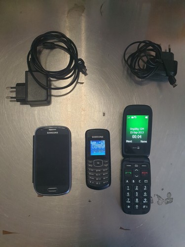 Handy smartphones konvolut - smartphones, 3
