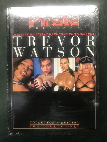 Pirate presents master of - presents:,