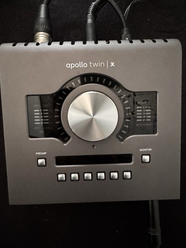Universal audio apollo - audio,