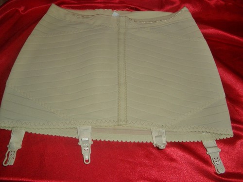 Strammer vintage strapsmieder - vintage,