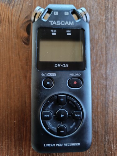 Tascam 05 - tascam, dr-05