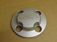 Ford Granada Radkappe 81AB1000 BB