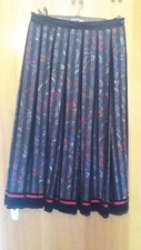 Helene Straßer -Trachtenrock Größe 44 