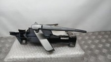 1301320337 4944210 Front Wiper