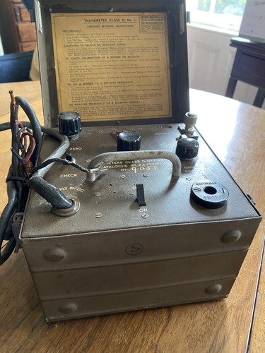 Ww2 military radio - military,
