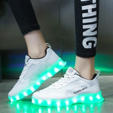 LED beleuchtete Turnschuhe USB