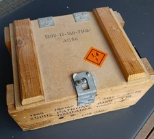 BW Bundeswehr Holzkiste 2500 Patronen 9 mm  Munitionskiste top Zustand