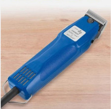 AESCULAP FAVORITA II TURBO LINE  KRAFTVOLLE SCHERMASCHINE OHNE SCHERKOPF"NEU" 