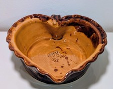 Antiker Keramik Wandbrunnen