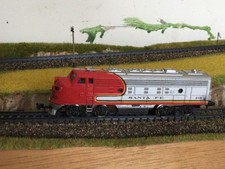 BACHMANN F7 Universallok der Santa Fe Spur N