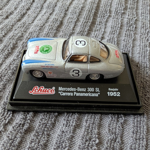 Schuco mercedes benz 300 - schuco, sl