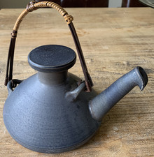 Jürgen Riecke Salzbrand Keramik Teekanne Kunsthandwerk 70er Jahre Design