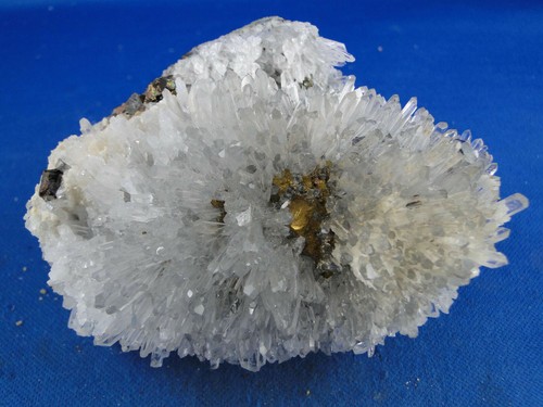 Scheelit mit quartz und - scheelit,