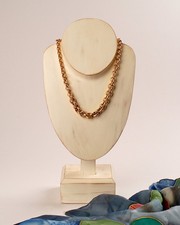 Schmuckbüste aus holz oval - schmuckbüste, holz,