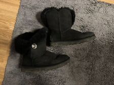 UGG Boots Bailey Button Bling - mit Swarovski Kristall - schwarz - 38