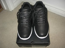 NEU UND VERPACKT Travis Mathew