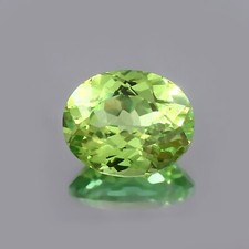 AAA Makellos Ceylon Peridot