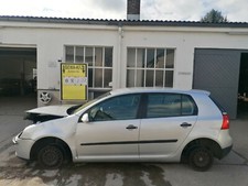 Schlachtfest/ VW Golf 5 V 1,4 16V   Ausschnitt vom Einstieg Nr.08/22