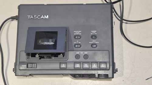 Tascam dat recorder - ,