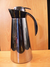 TCM schöne Isolierkanne Thermoskanne in Silber 1,25 L