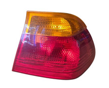 BMW E46 Limousine Heckleuchte Bremsleuchte Rückleuchte hinten Rechts 8364922