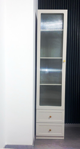 Neuwertiger beiger hochschrank - beiger,