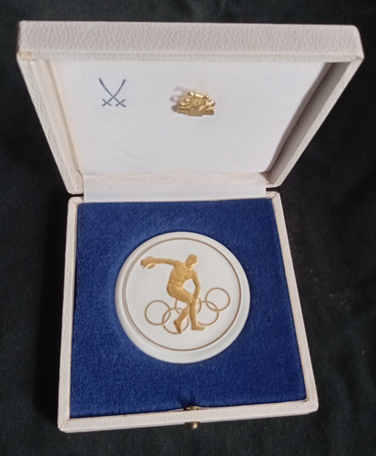 Ehrenmedaille pin für - pin,