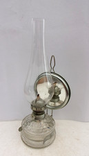 Vintage Petroleumlampe mit Glaskolben und Metall Spiegel Öllampe 32 cm groß
