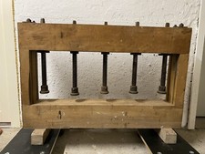 Furnierpresse Spindelpresse Furnierbock Holz antik massiv schwer ca. 108x75cm