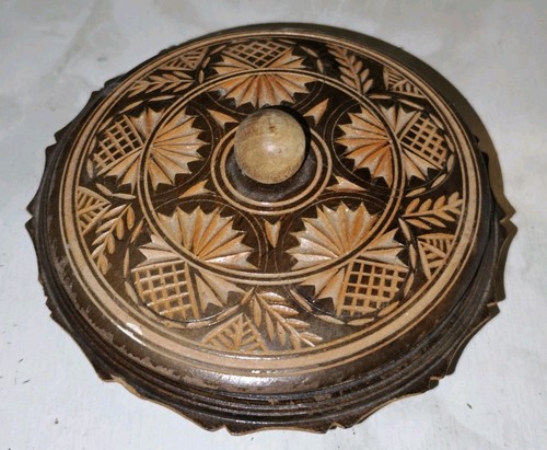 Vintage holzdose mit - holzdose, deckel
