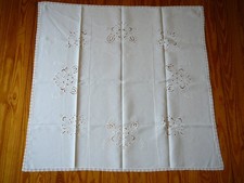 Tischdecke Leinen 104x106cm, weis, Lochstickerei, Häkelborte
