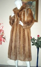 Ein wahrer Traumpelz ist dieser schöner und üppiger austral. Rotfuchs