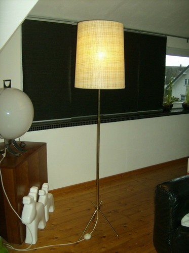 Dreifuss tripot stehlampe - dreifuss, nova