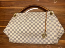 Louis Vuitton Artsy mm Damier