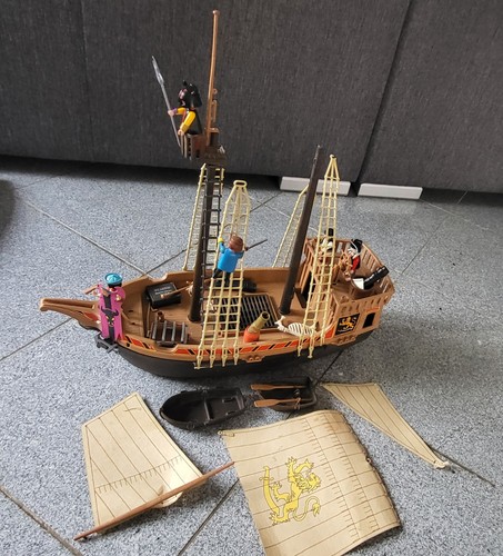 Playmobil piratenschiff - playmobil,