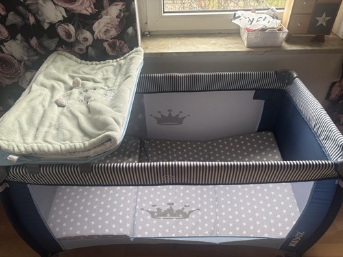 Baby bett mit wickel - baby, kommode