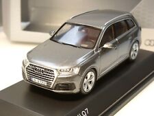 Minimax/ Spark Audi Q7
