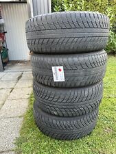  4 Winterreifen auf original BMW Felgen.BMW 330
