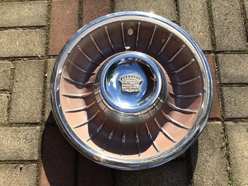 1961 cadillac radkappe - hub, cap