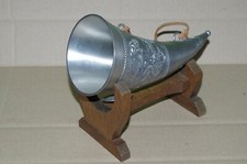 Echt Zinn  Trinkhorn mit