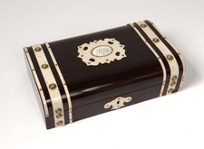 Kabinett Spiel- Von Quadrille