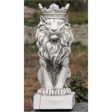LÖWEN LÖWE aus STEINGUSS mit