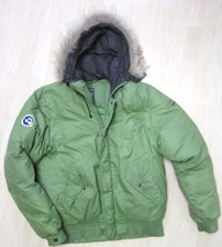 Isolierte Winter Daunenjacke