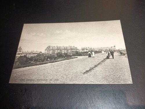 Cliff gardens gorleston - gardens,,