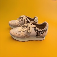 Zara Plateau Sneaker Größe