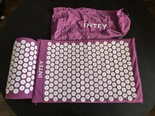 INTEY Akupressur-Matte und Kissen Entspannung und Schmerzlinderung