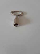 Kamintürschlüssel. Vierkantschlüssel. 7 mm Dornmaß. Neu. Aus Metall.