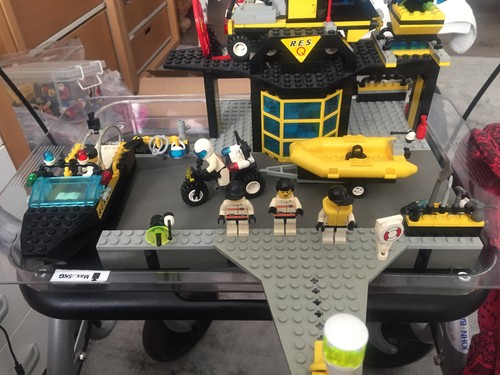 Lego town res - res-q, headquarter
